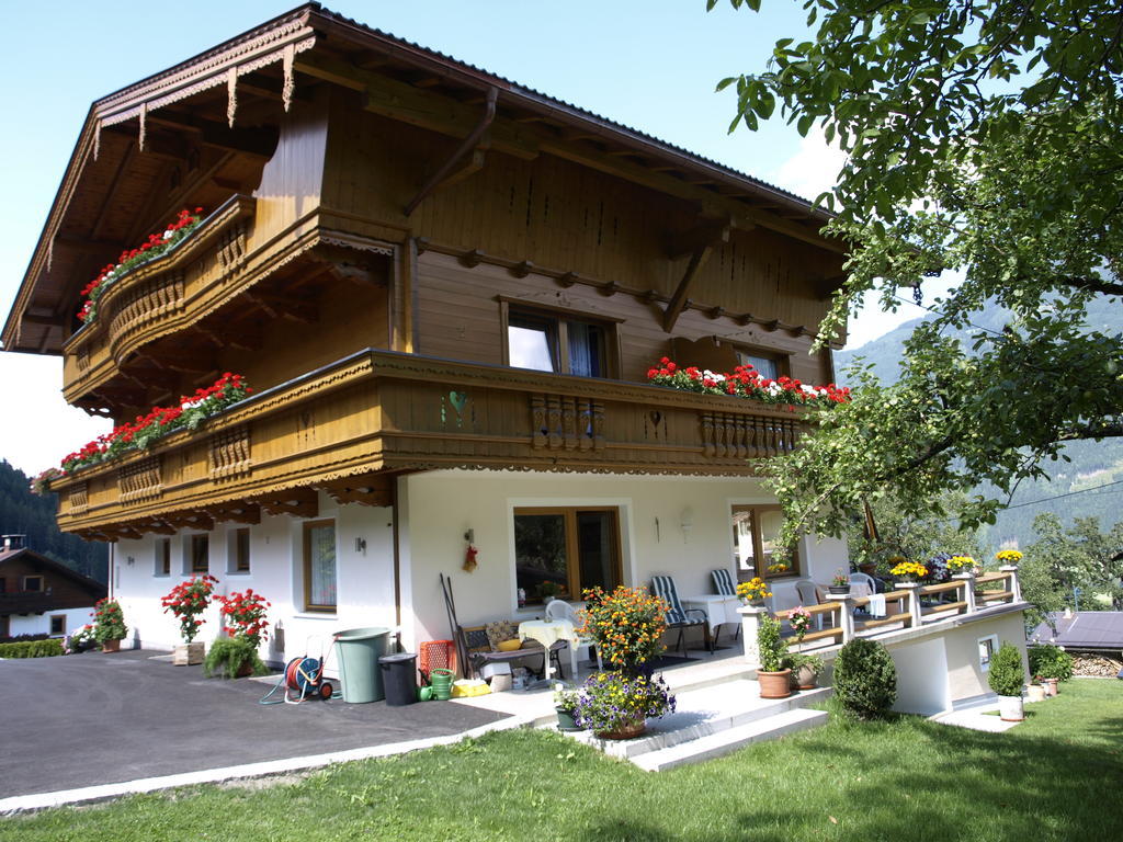 Hôtel Haus Binder à Ried im Zillertal Chambre photo